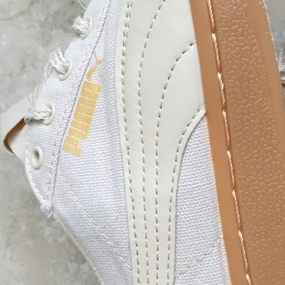 Puma Vikky Spice Sneakers (8.5) - Picture 6 of 11